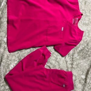Figs Pink S joggers / XS top